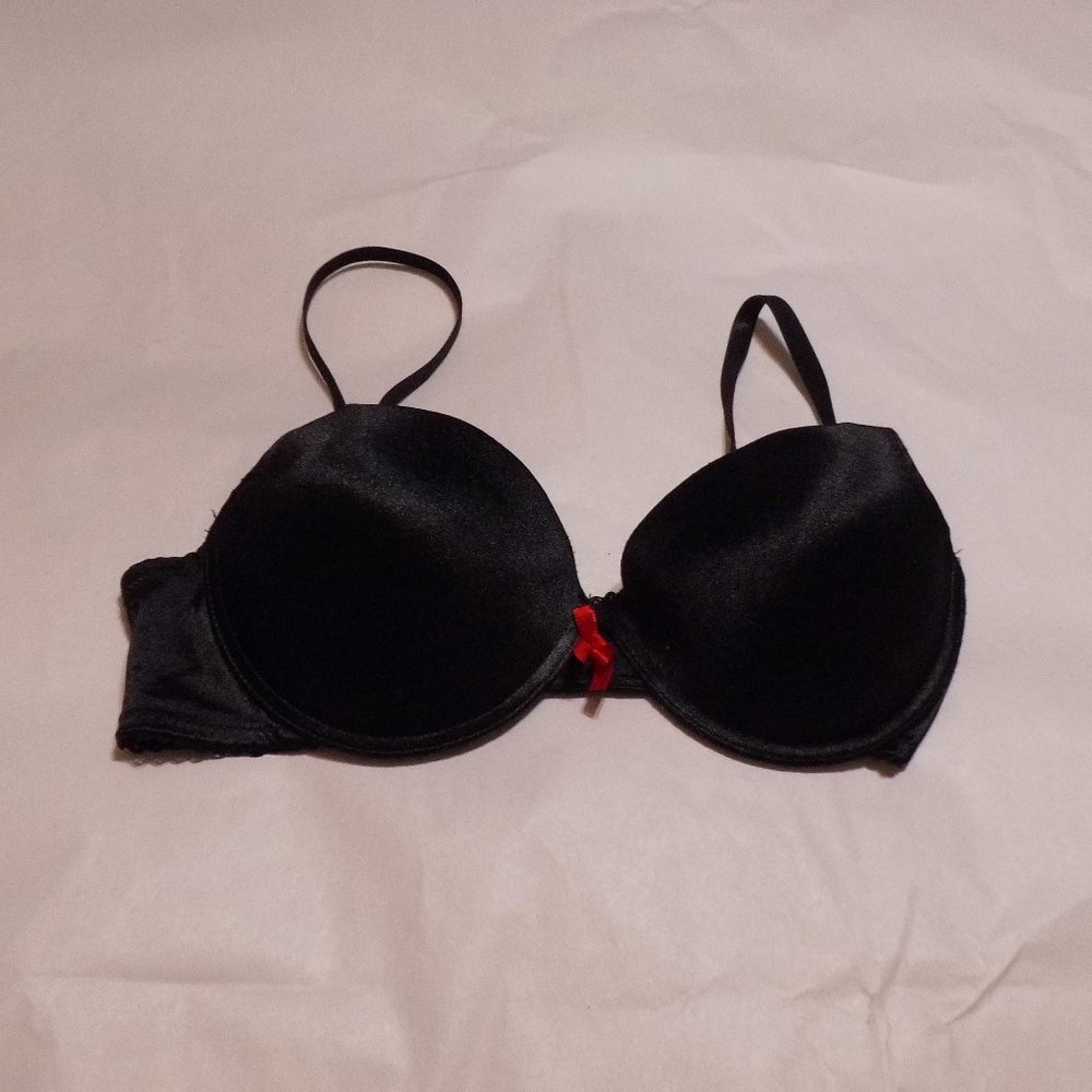 Native Intimates,, Black w/red bow in middle